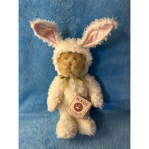 Boyds Bear Master of Disguise “Mopsey” Bear as Rabbit w/Removable rabbit Ears.